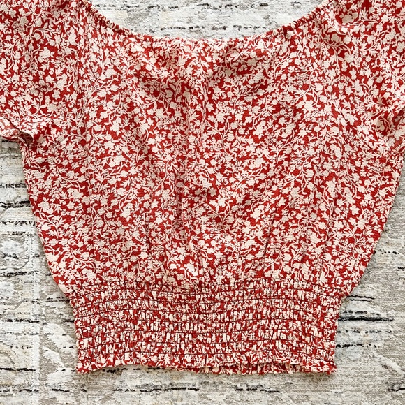 Monteau Top - Picture 5 of 7